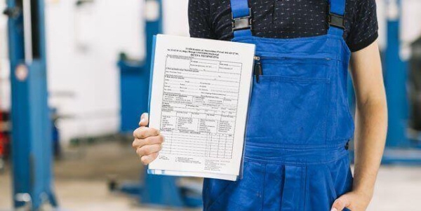 niewłaściwy stan techniczny pojazdów