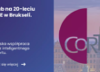 Grafika przedstawiająca z lewej strony tytuł artykułu Infolab na 20-leciu CORTE z prawej strony zdjęcie Brukseli a na jej tle logo CORTE